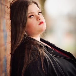 Meet your Posher, Annalise